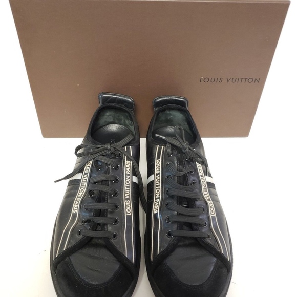 AUTHENTIC Louis Vuitton Paris Cosmos Sneacker - Picture 8 of 8